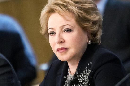 Сенаторы просят Минюст повысить лимит на воду и электроэнергию в тюрьмах