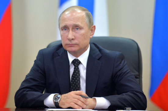 Пакет законов о социальном предпринимательстве примут в России осенью — Путин