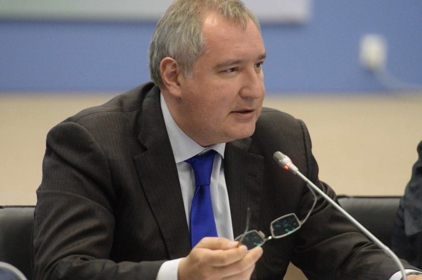 «Позорная история»: Рогозина возмутил отказ Молдавии пропустить россиян
