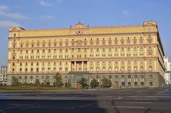 ФСБ предотвратила теракт в Петербурге на День ВМФ