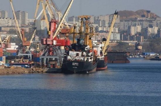 Магадан может стать участником экономического режима «Свободный порт Владивосток»