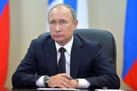 Путин потребовал прекратить взимание платы за справки у пострадавших от ЧС