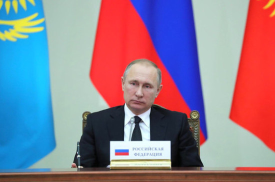 Путин обсудил с Назарбаевым сотрудничество России и Казахстана