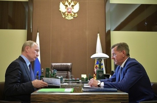 Путин поручил активнее заниматься экологией и газификацией в Астраханской области