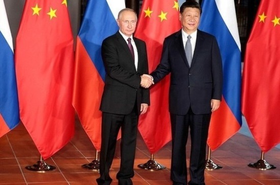 Путин встретился с Си Цзиньпином перед саммитом БРИКС