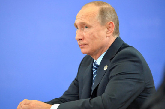 Путин прибыл во Владивосток для участия в мероприятиях ВЭФ