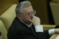 Жириновский: кризис вокруг КНДР может быть организован США для размещения ПРО у границ России и КНР
