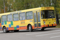 Кабмин направил три млрд рублей на приобретение 1,5 тысячи школьных автобусов 