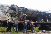 Власти ХМАО озвучили версии столкновения грузовика с поездом под Нижневартовском 