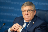 Рязанский призвал экономически просчитать предложение о повышении МРОТ с 2018 года