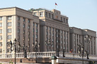 Законопроект о замене транспортного налога на экологический подготовят в 2019 году, заявил Москвичёв