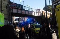СМИ сообщили о взрыве в поезде лондонского метро 