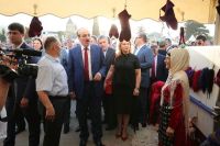 Глава Дагестана принял участие в торжествах по случаю Дня народного единства