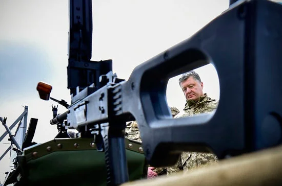 Большая часть американской военной помощи для Украины попадёт на чёрный рынок, считает эксперт