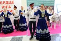 В открытии Дней Ростовской области приняли участие лидеры фракций, депутаты, губернатор Василий Голубев.