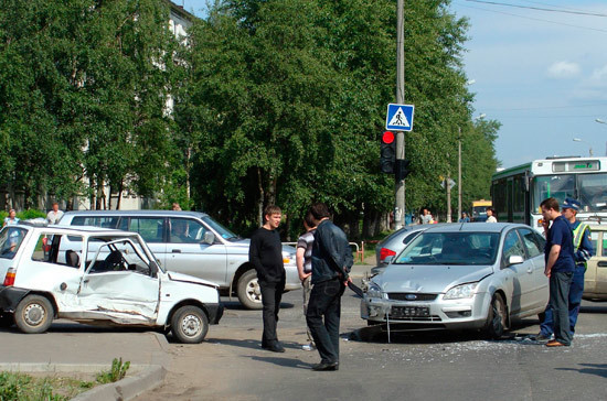 Сумму для оформления «европротокола» предлагают увеличить вдвое