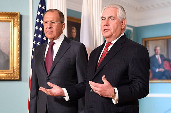 Лавров не поверил словам Тиллерсона о вмешательстве России в выборы президента США