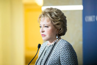 Матвиенко выступила за увеличение размера материнского капитала