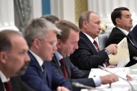 Путин скептически отнесся к словам Фурсенко об «истинно русском футболе»