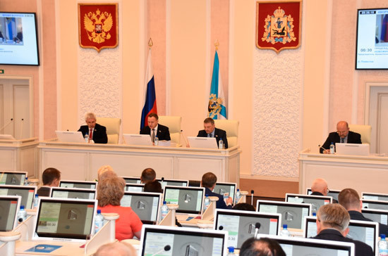 Архангельские депутаты предложили штрафовать чиновников за неисполнение представлений суда
