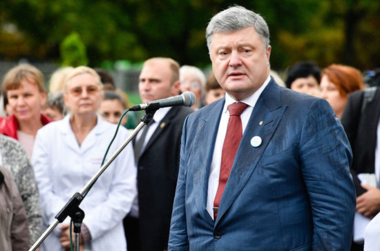 Порошенко отверг предложение президента Чехии о компенсациях за Крым