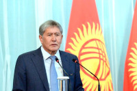 Президент Киргизии обратился к избирателям