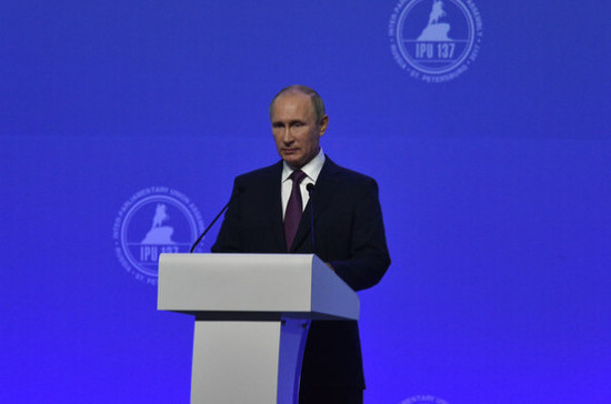 Миру пора подумать над тем, как помочь Сирии восстановиться после войны, заявил Путин