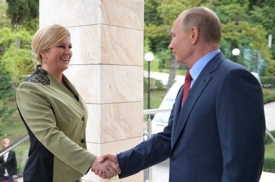 Президент Хорватии представила Путину «инициативу трёх морей»