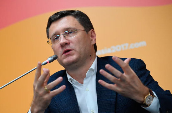 Новак предсказал исчезновение электрических розеток