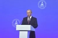 Президент России Владимир Путин, на торжественной церемонии Открытия 137-й ассамблее Межпарламентского союза, назвал недопустимыми вредными и глупыми попытки ограничить контакты парламентариев разных стран и введение персональных санкций.