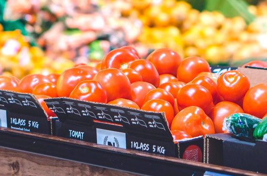 В России нашли способ остановить реэкспорт турецких томатов 