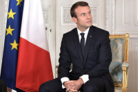 Президент Франции посетит Петербургский международный экономический форум
