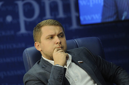 Штатный психолог может появиться в каждой школе