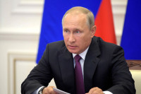 Путин пообещал представить к госнаградам отправленных в отставку губернаторов  