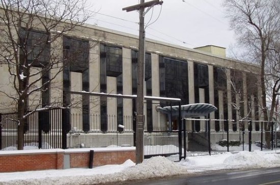 В посольстве России назвали санкции Канады бессмысленными