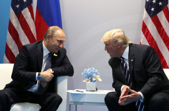Белый дом назвал главную тему возможной встречи Путина и Трампа