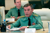 В Крыму создана самодостаточная группировка войск, заявил Герасимов