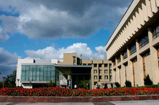 Депутаты сейма Литвы призвали Венгрию не мешать Украине сближаться с ЕС