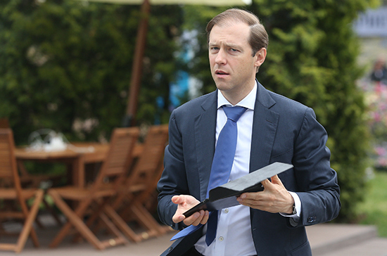 Мантуров: получение «Знака качества» увеличивает объем продаж товара от 25 до 40 процентов