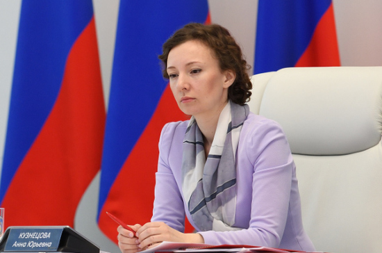 Детский омбудсмен просит вернуть субвенции регионам на детский отдых