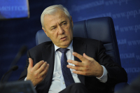 В России снизилась чувствительность к санкциям, заявил Аксаков