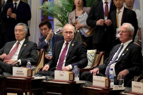 Путин и Трамп пока не общались в кулуарах саммита АТЭС, заявил Песков
