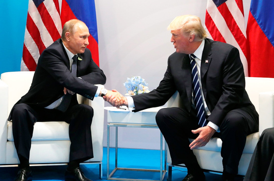 Россия и США будут бороться с ИГ до полного разгрома, заявили Путин и Трамп