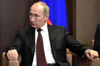 Путин заявил о необходимости наращивать усилия по стабилизации ситуации в Сирии