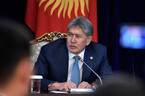 Президент Киргизии выступил за развитие экономического партнерства с КНР и Узбекистаном