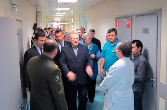 Депутаты Госдумы от ЛДПР поздравят с Днём матери сотрудниц госпиталя имени Бурденко