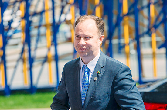 Главу минздрава Литвы защищают от отставки администрация президента и премьер