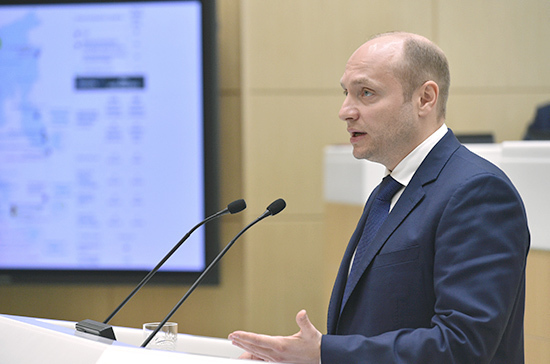  Сенаторы возмущены работой «частных» пунктов пропуска на границе с Китаем