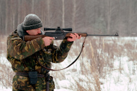 Охотников-новичков будут обучать снаряжать оружие