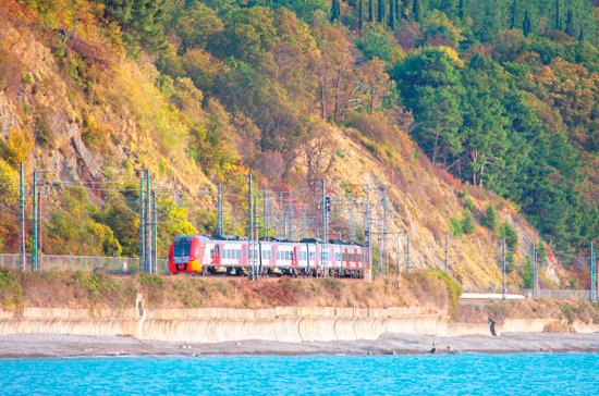 Мост в Крым и Симферополь хотят связать прямой железной дорогой